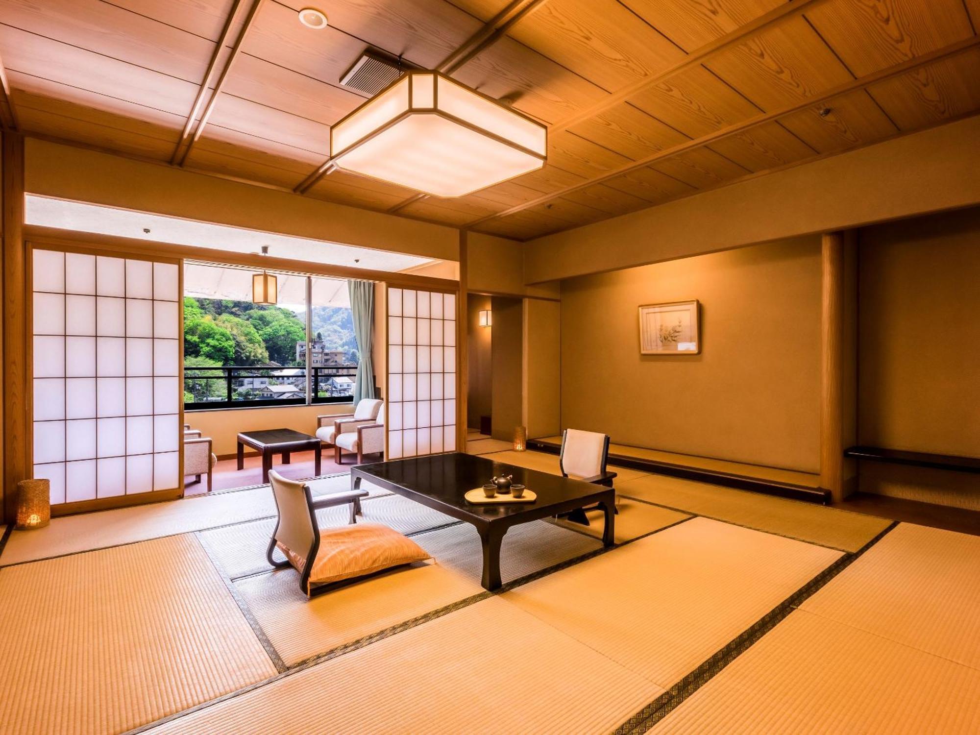 Ooedo Onsen Monogatari Premium Saiki Bekkan Misasa Extérieur photo