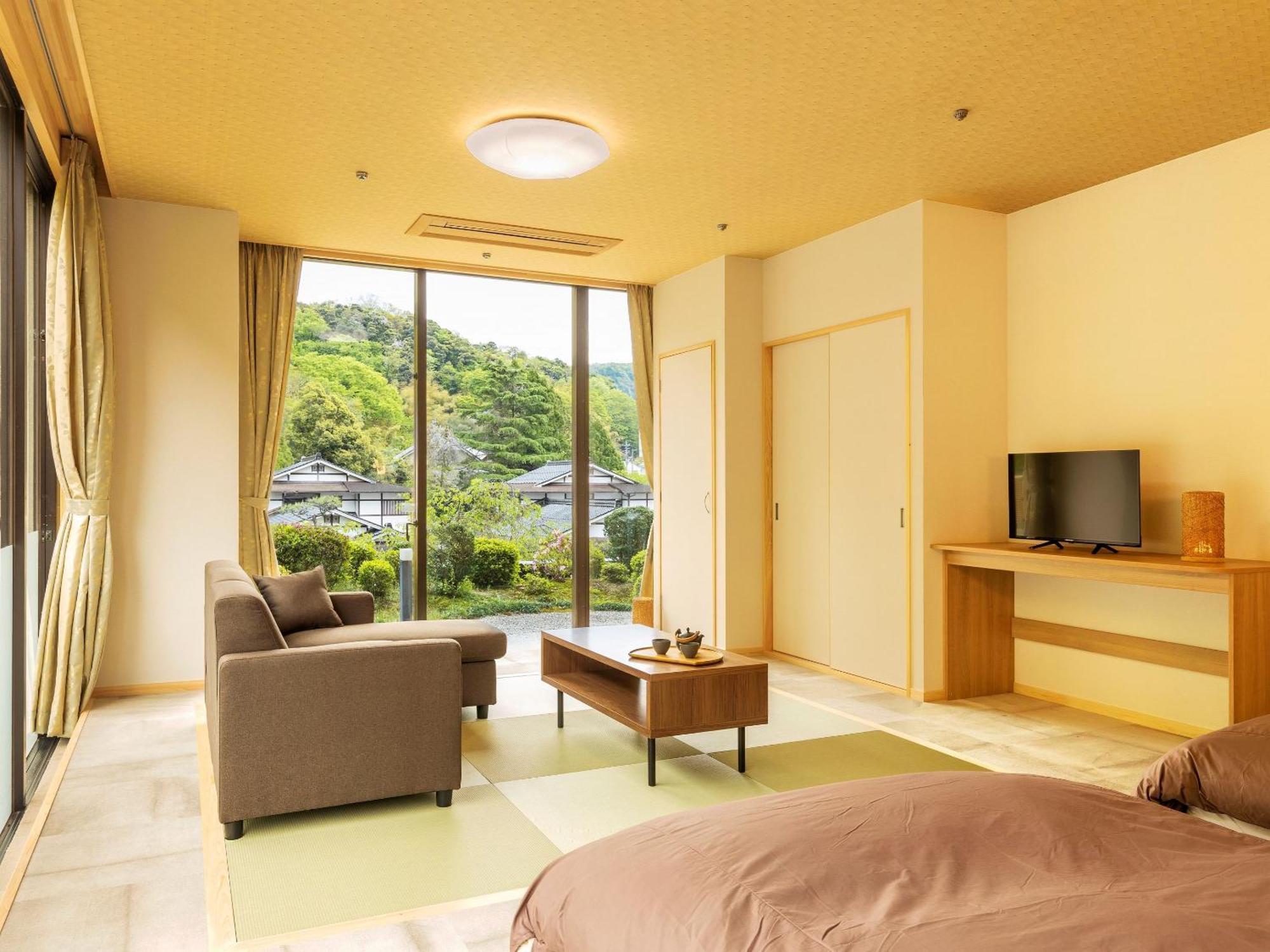 Ooedo Onsen Monogatari Premium Saiki Bekkan Misasa Extérieur photo
