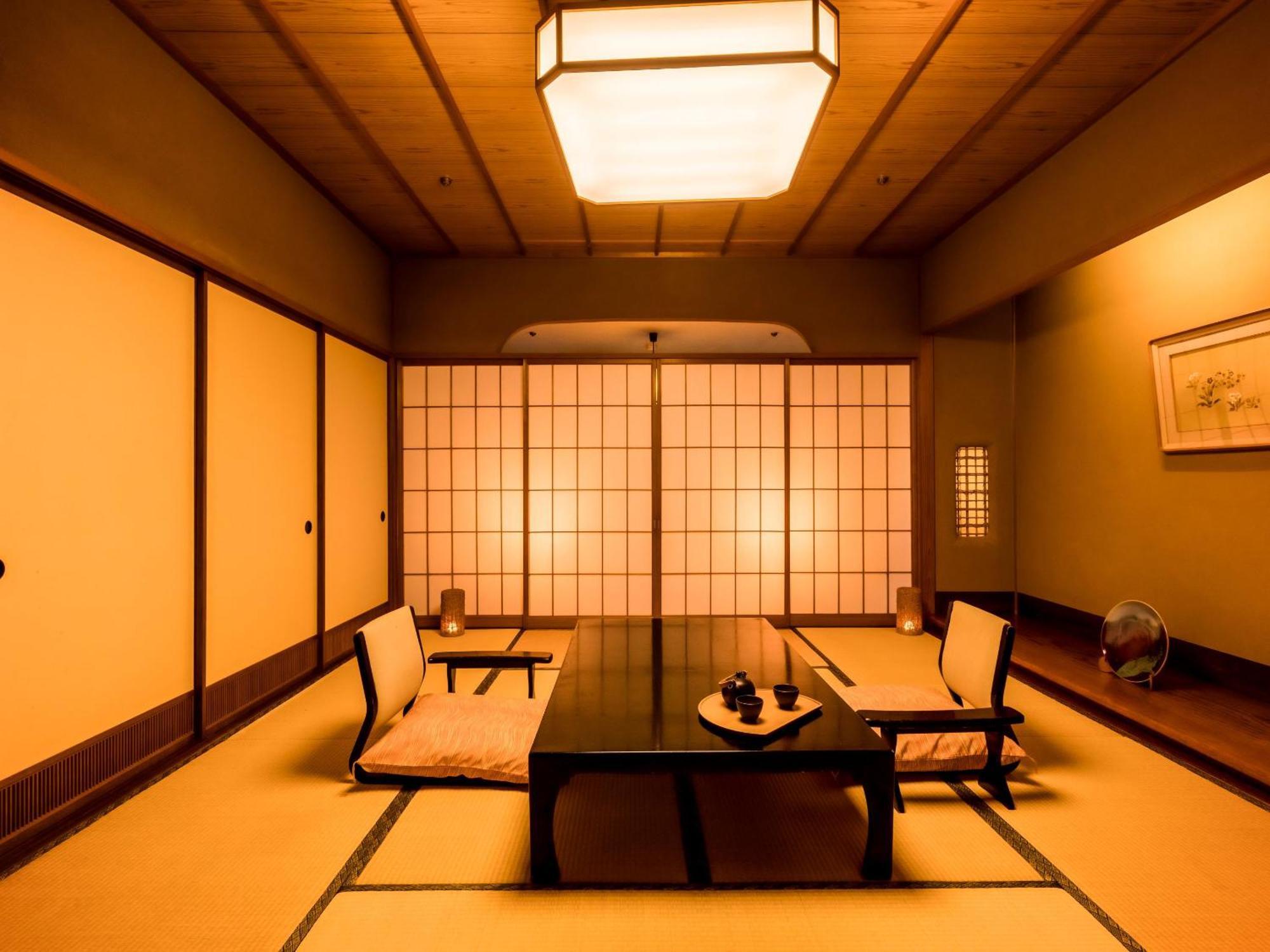 Ooedo Onsen Monogatari Premium Saiki Bekkan Misasa Chambre photo