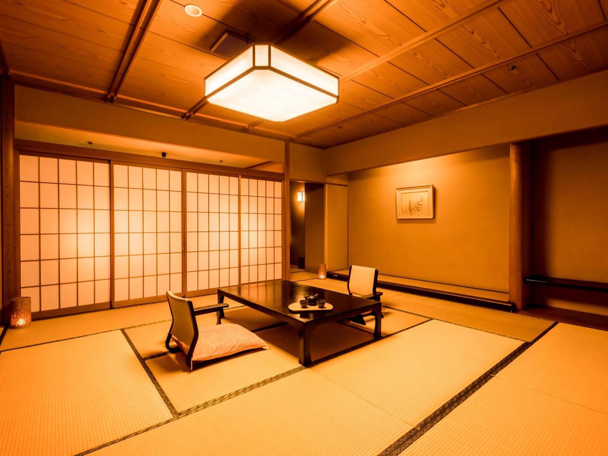Ooedo Onsen Monogatari Premium Saiki Bekkan Misasa Chambre photo
