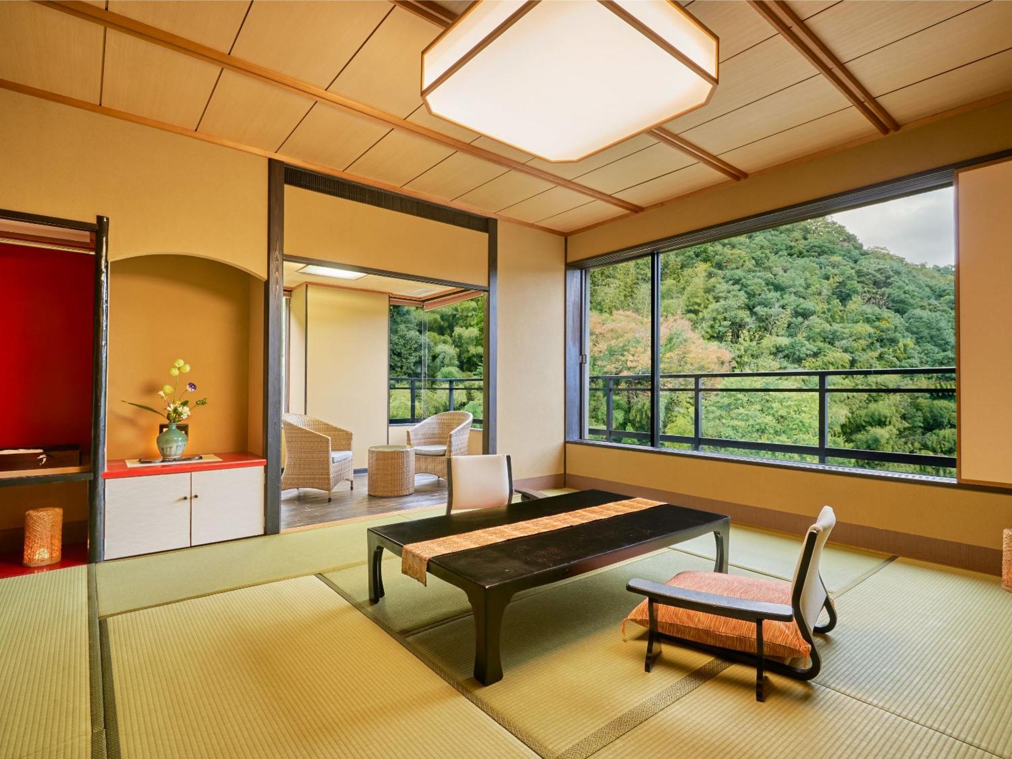 Ooedo Onsen Monogatari Premium Saiki Bekkan Misasa Chambre photo